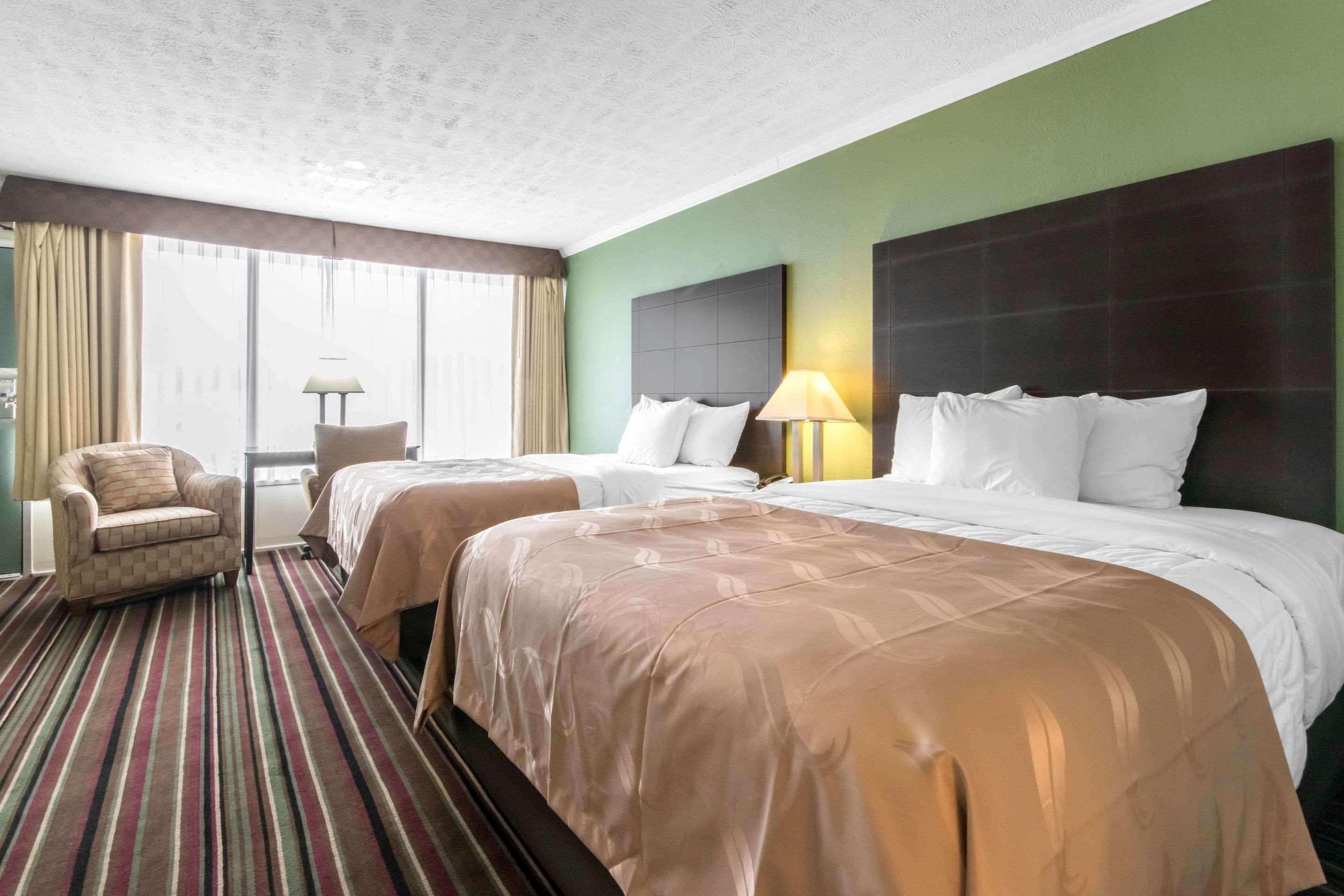 Quality Inn & Suites Horse Cave Экстерьер фото
