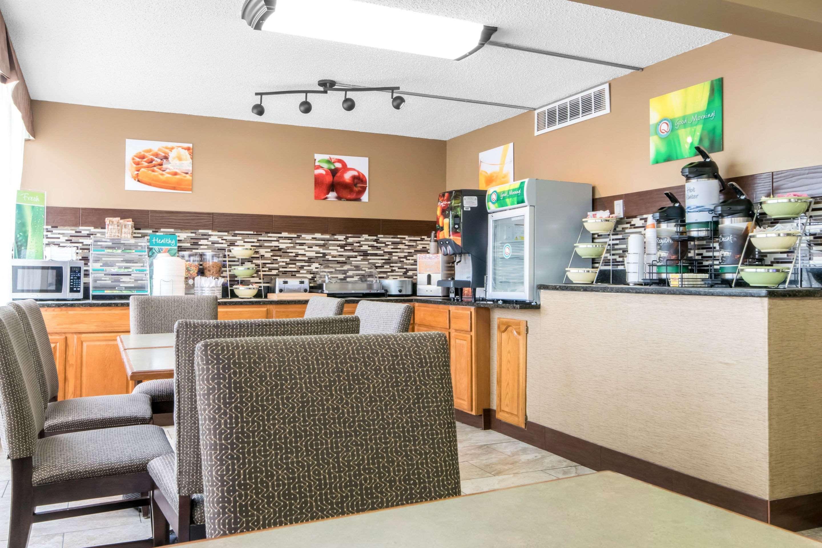 Quality Inn & Suites Horse Cave Экстерьер фото