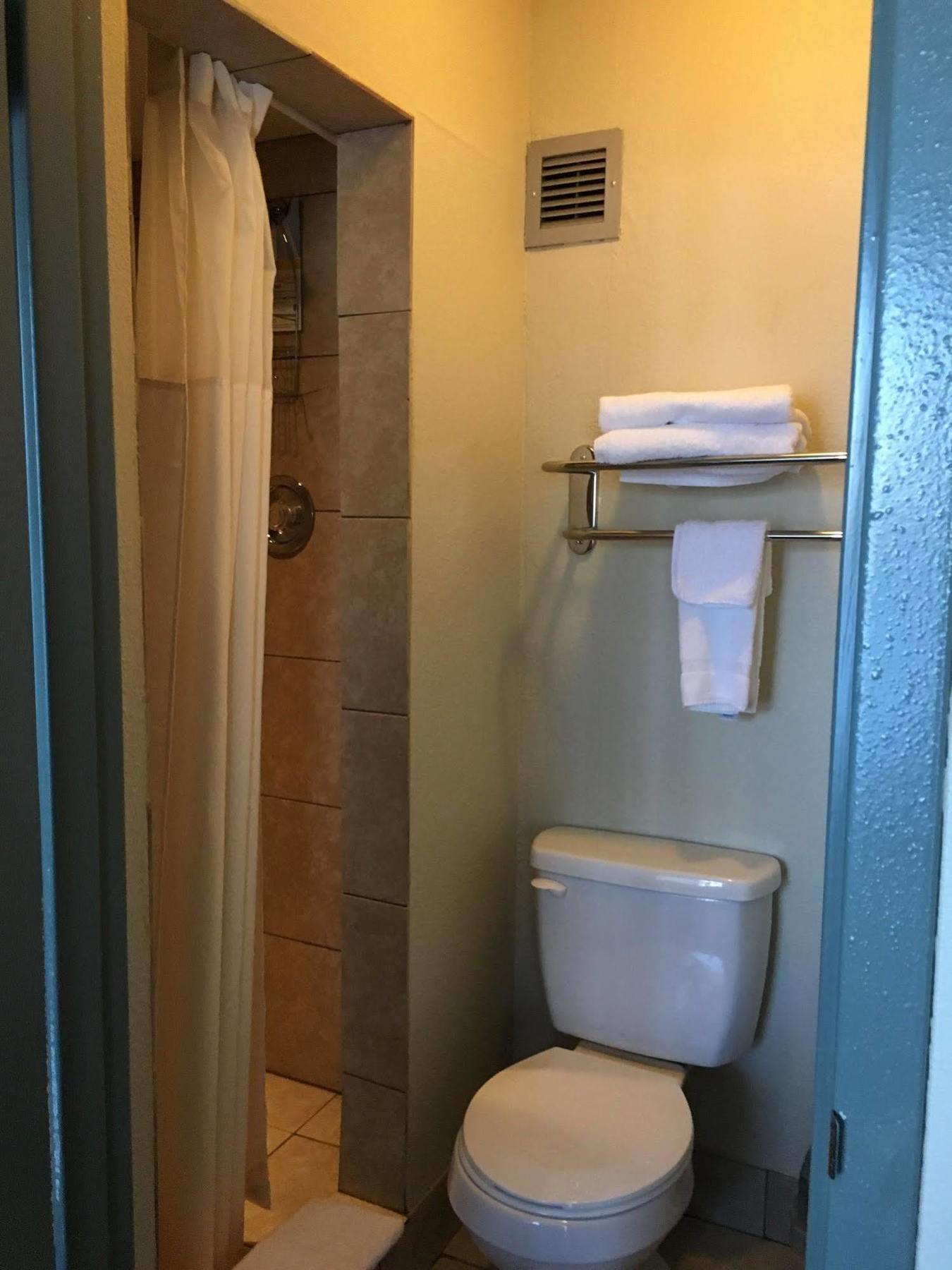 Quality Inn & Suites Horse Cave Экстерьер фото